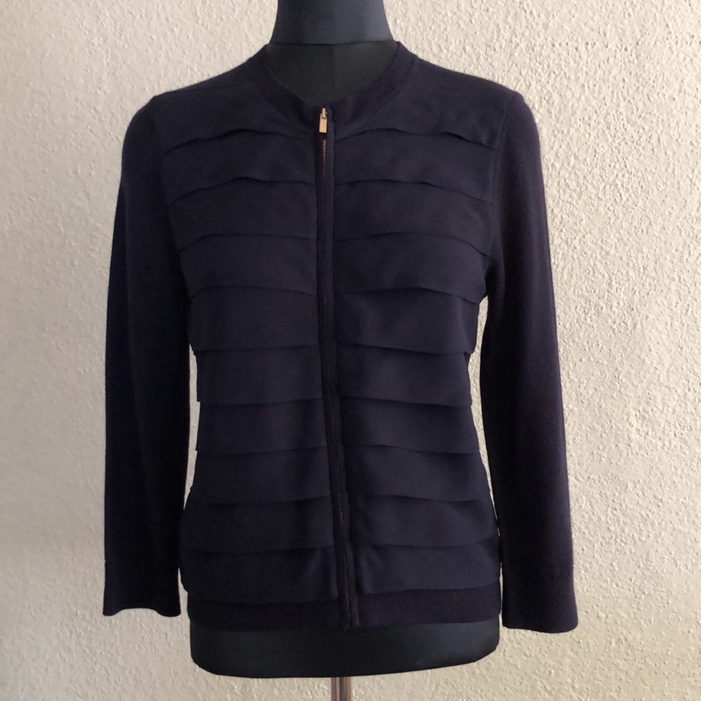 Tory Burch 3/4 sleeve cardigan in a deep Navy Sz S - Picture 3 of 8